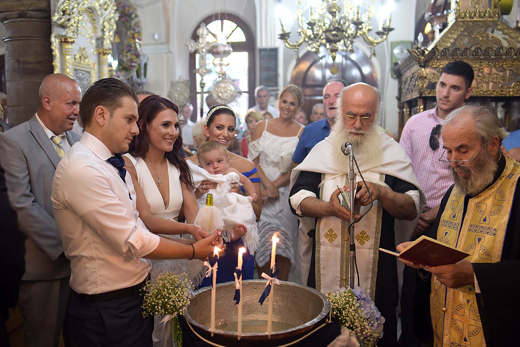 panagia-siriotissa-kampos-chios-christening-baptism-alexis-koumaditis-photography-11